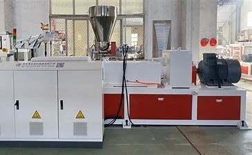Good price Пылайте - retardant производственная линия доски 600kg/H WPC онлайн