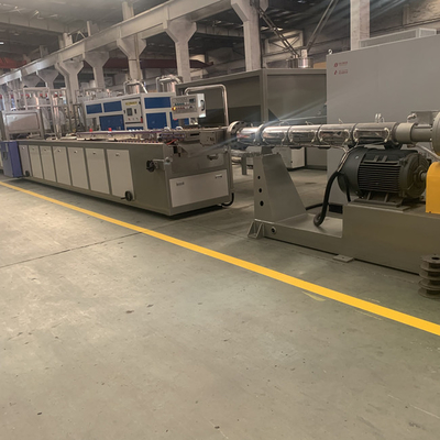 Good price производственная линия 1220mm доски 250kg/H WPC для украшения онлайн