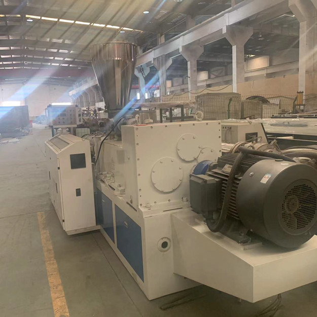 винт машины 65mm штранг-прессования Wpc мебели 150kg/H 37kw 1