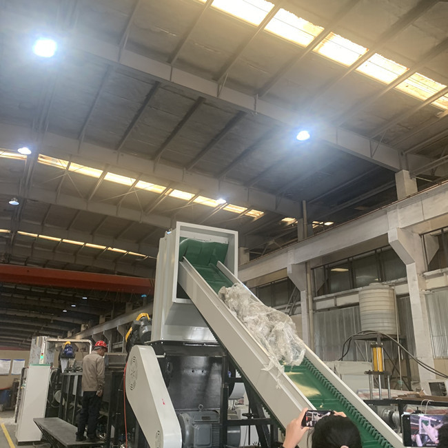300kg/H ненужная пластиковая повторно используя линия управление PLC с функцией Washsing 0