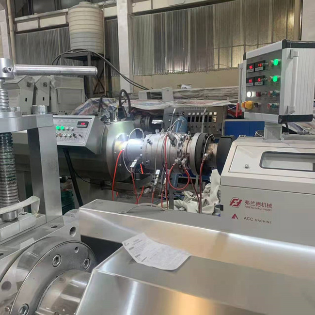 тип диаметра винта машины 65mm трубки PVC 50kg/H планетарный режа 0