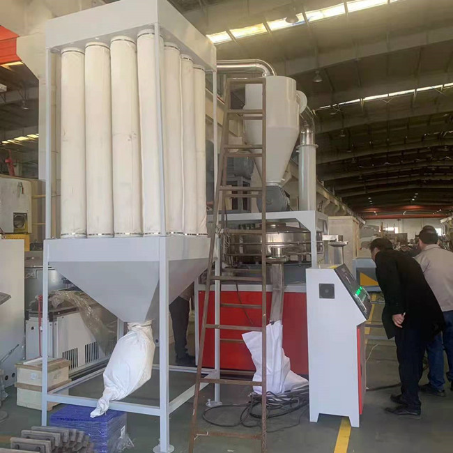 Шлифовальный станок Pulverizer ненужного PE пластиковый система охлаждения 37 Kw двойная 1